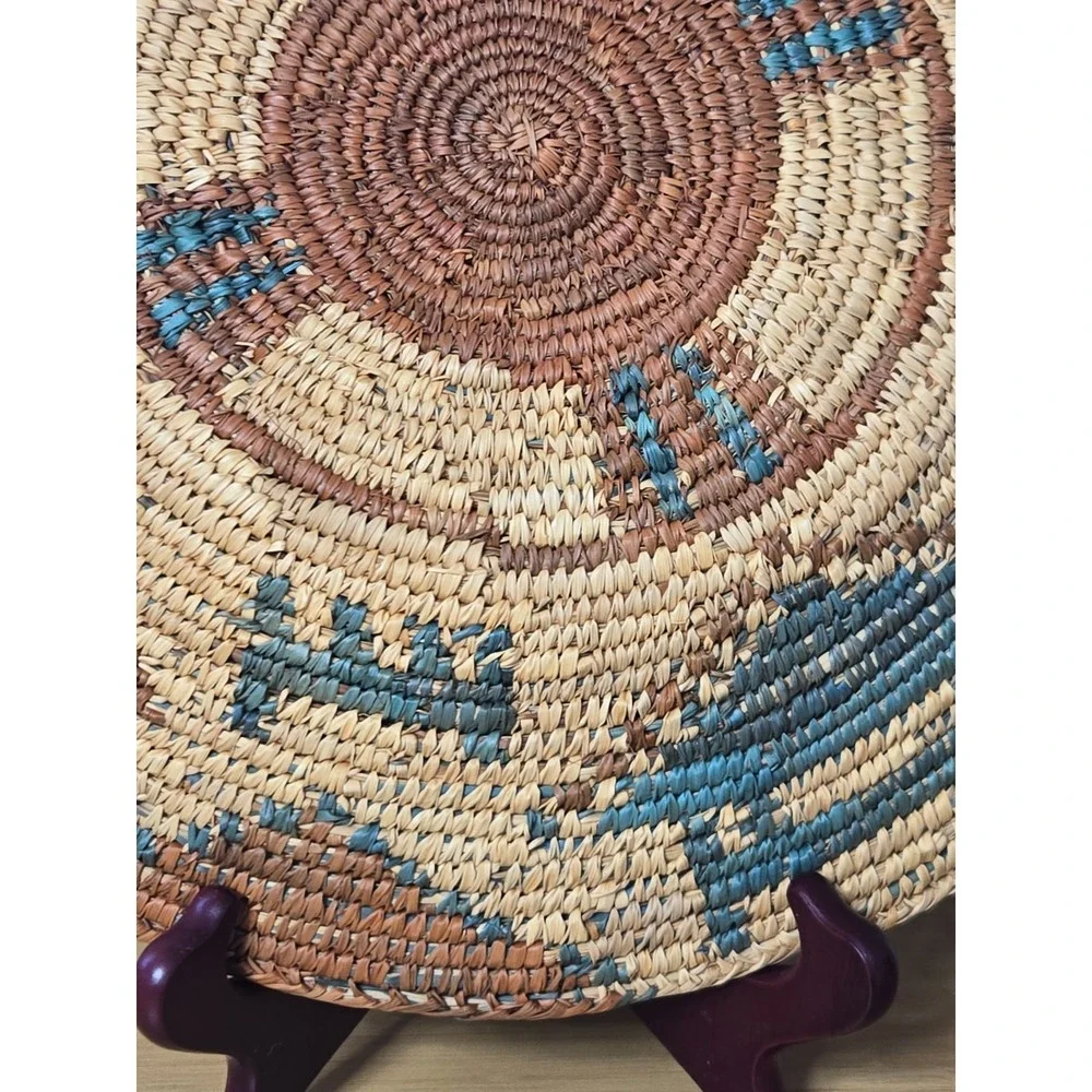 Vintage Hausa Handwoven Coiled Basket/Platter 13.5